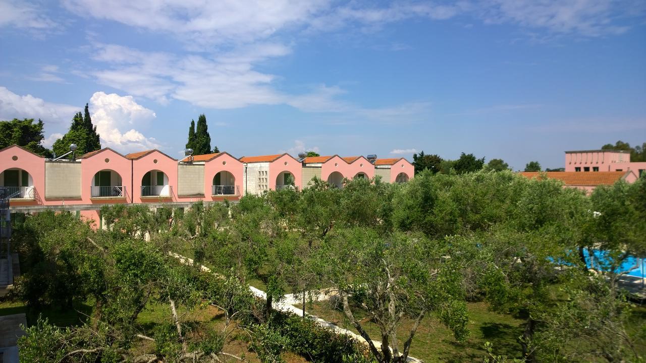 Family Village Otranto Alimini Εξωτερικό φωτογραφία